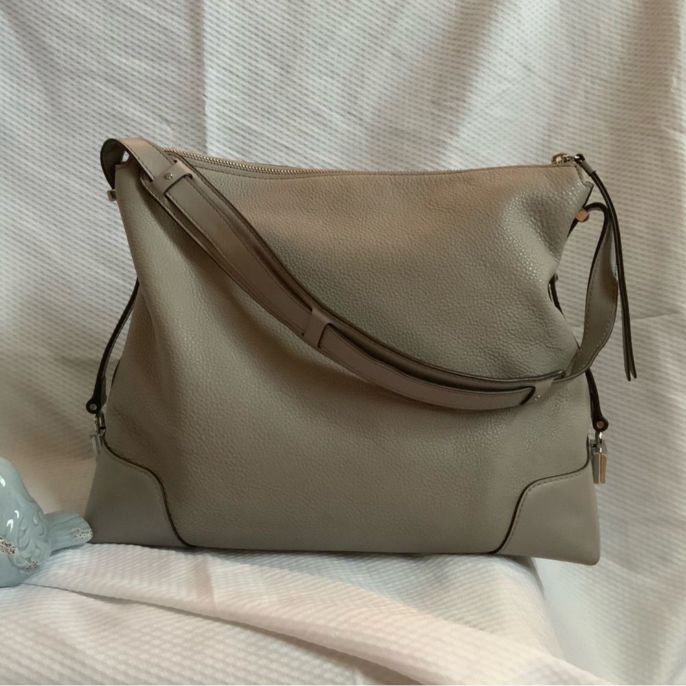 Michael Kors Pebble Leather Large Crosby - Picture 5 of 16